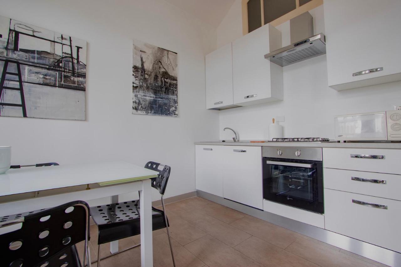 Casa D'Artista - Charming Apartment + Parking Turin Exterior photo